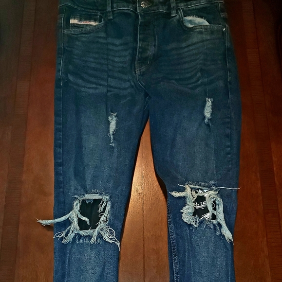 Men's Distressed Blue Denim Jeans By  London Attitude Size 36 - Picture 1 of 5